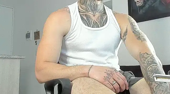  jamesleandros1 online show from February 23, 9:37 pm