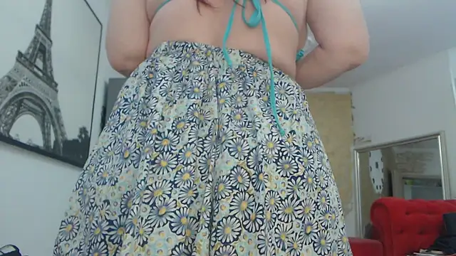 Snapshot of AnnaBellaLuckyXOXO chatting on September 25, 10:41 am AnnaBellaLuckyXOXO online show from September 25, 10:41 am