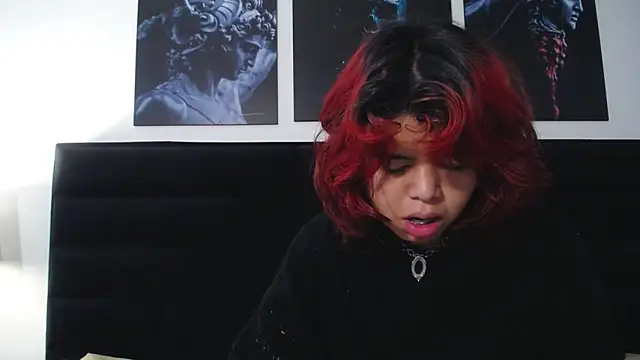 Snapshot of SabinaMerchetti chatting on December 3, 4:28 pm SabinaMerchetti online show from December 3, 4:28 pm