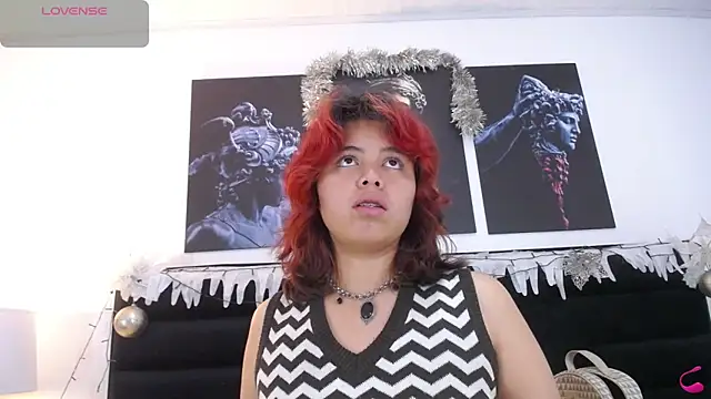 Snapshot of SabinaMerchetti chatting on December 8, 10:36 pm SabinaMerchetti online show from December 8, 10:36 pm