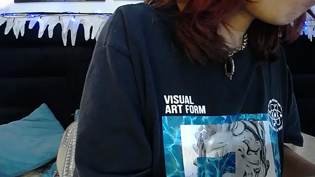 Snapshot of SabinaMerchetti chatting on December 10, 3:52 am SabinaMerchetti online show from December 10, 3:52 am