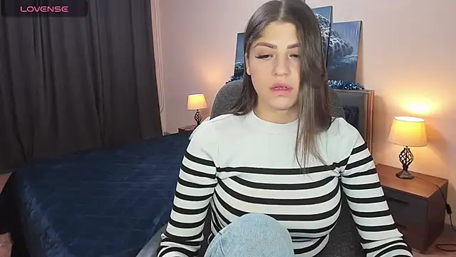 MaryMayson online show from January 13, 3:47 pm