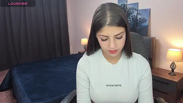 MaryMayson online show from March 9, 2:21 pm