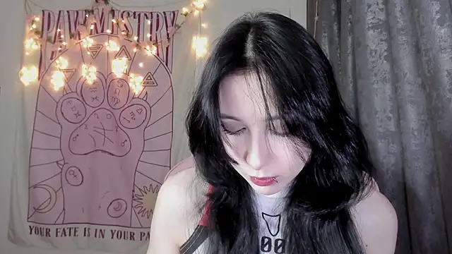 Holy420lolii online show from November 9, 6:39 pm