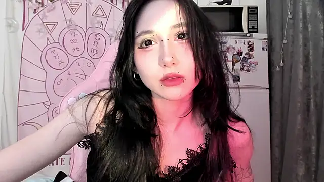 Holy420lolii online show from February 13, 7:21 pm