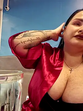 GeorgiaLerox online show from March 27, 1:55 pm