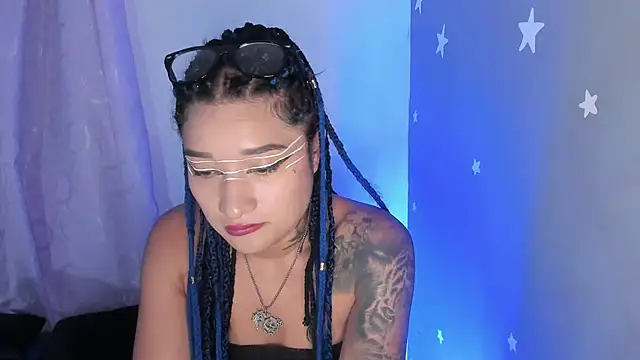 Eva Lee  online show from December 28, 7:00 am