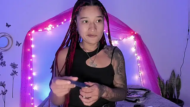 Eva Lee  online show from January 28, 6:49 am