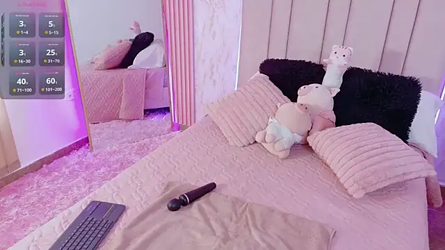 Hanaa rosse online show from October 30, 1:23 pm