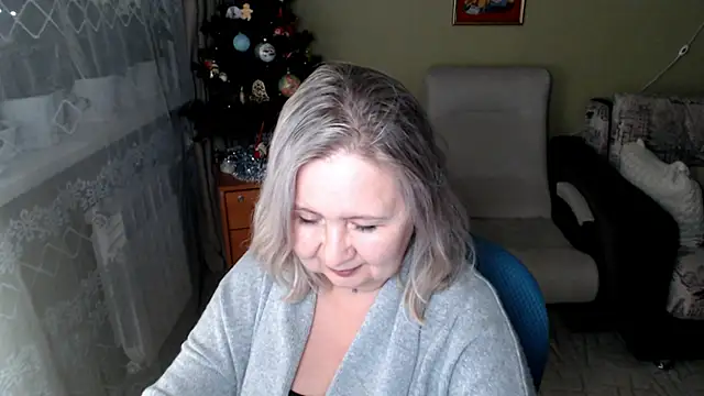 Snapshot of JanaMayer chatting on January 14, 1:17 pm JanaMayer online show from January 14, 1:17 pm