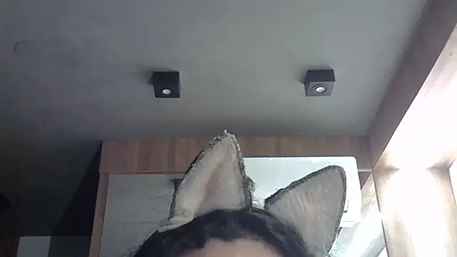 Snapshot of Skinny-Kitten chatting on October 10, 12:42 am Skinny-Kitten online show from October 10, 12:42 am