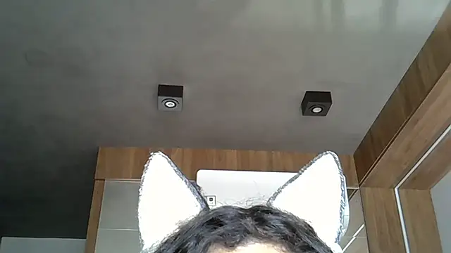 Snapshot of Skinny-Kitten chatting on October 17, 6:10 pm Skinny-Kitten online show from October 17, 6:10 pm