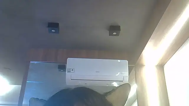 Snapshot of Skinny-Kitten chatting on June 23, 1:31 pm Skinny-Kitten online show from June 23, 1:31 pm