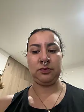 Snapshot of Abril_Luv chatting on June 20, 12:58 am Abril Luv online show from June 20, 12:58 am