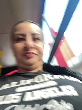 Snapshot of Abril_Luv chatting on July 16, 12:00 pm Abril Luv online show from July 16, 12:00 pm