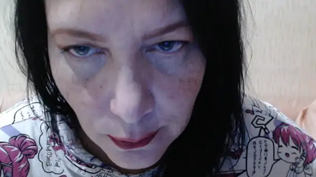 Snapshot of Mirabelle_Sweet chatting on December 13, 11:10 pm Mirabelle Sweet online show from December 13, 11:10 pm