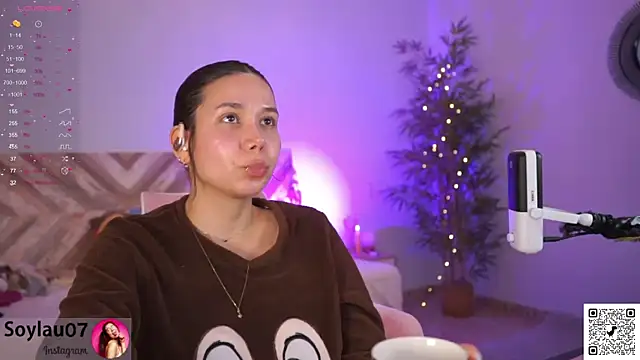 imjess01 online show from March 26, 6:13 pm