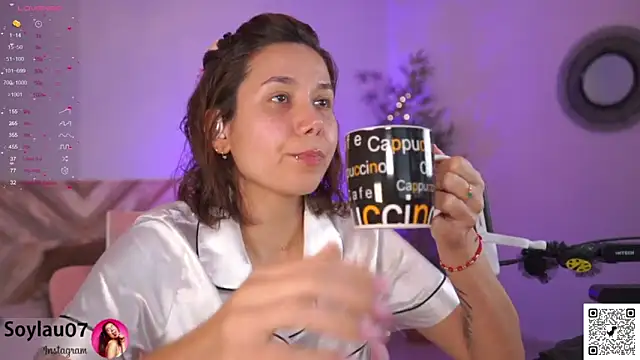 imjess01 online show from April 6, 4:08 pm