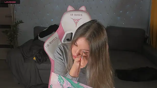 Snapshot of Amelia_Lein chatting on December 28, 12:04 am Amelia Lein online show from December 28, 12:04 am