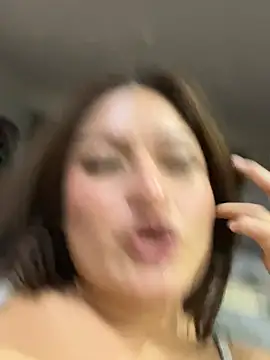 LuceroRm online show from June 4, 2:39 am