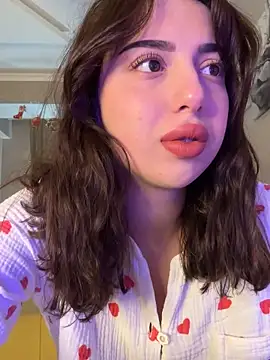 Tasty Nora online show from February 12, 5:15 am