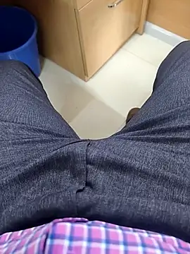 adicma123 online show from February 19, 8:43 am