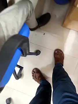 adicma123 online show from February 25, 6:01 am