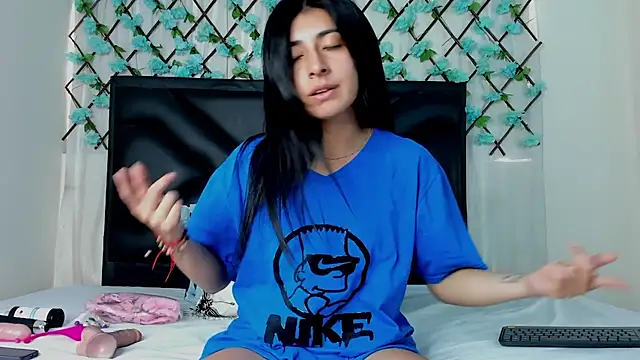 EmmaWilliamss online show from January 31, 3:33 pm