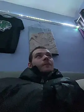 Snapshot of Z1uk chatting on January 2, 5:29 pm Z1uk online show from January 2, 5:29 pm