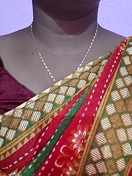 Snapshot of ANGE-MOU chatting on March 1, 8:56 am ANGE-MOU online show from March 1, 8:56 am