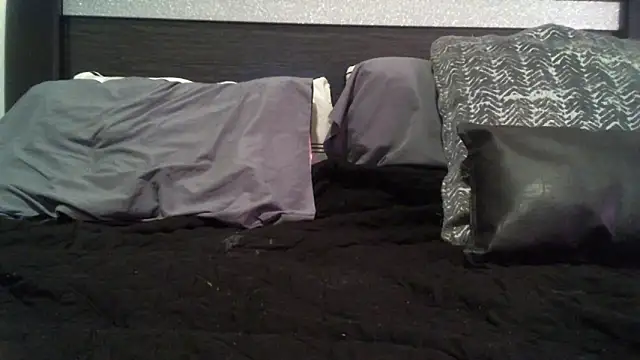 lofibunni online show from April 5, 11:13 pm