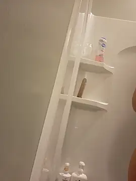 lofibunni online show from April 12, 3:17 pm