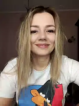 KrissSexi online show from March 13, 5:00 am