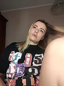 KrissSexi online show from September 11, 4:45 am