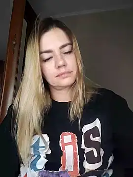 KrissSexi online show from September 15, 8:20 pm