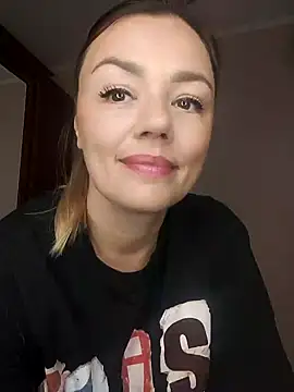 KrissSexi online show from October 18, 7:31 am