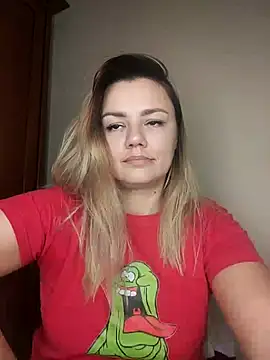 KrissSexi online show from December 20, 1:29 pm