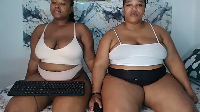 SexyAmeena2002 online show from March 26, 8:03 pm