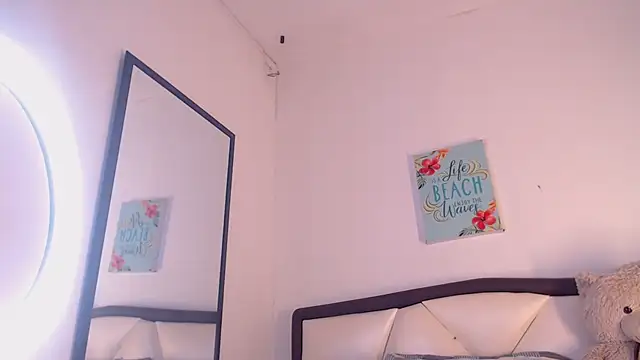 Snapshot of AlbertBernal69 chatting on November 27, 3:19 am AlbertBernal69 online show from November 27, 3:19 am