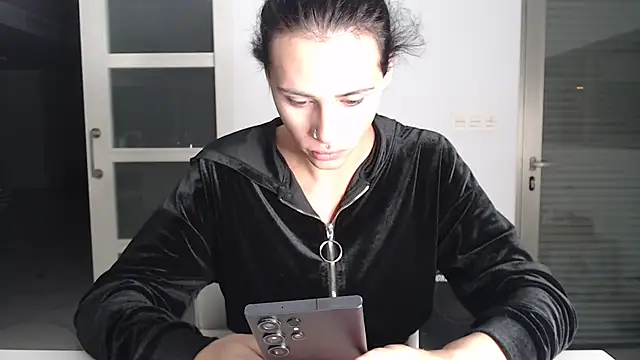 Gianina-Ts online show from February 5, 6:13 am