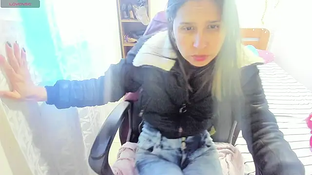 lauren ashlee online show from October 28, 2:20 pm