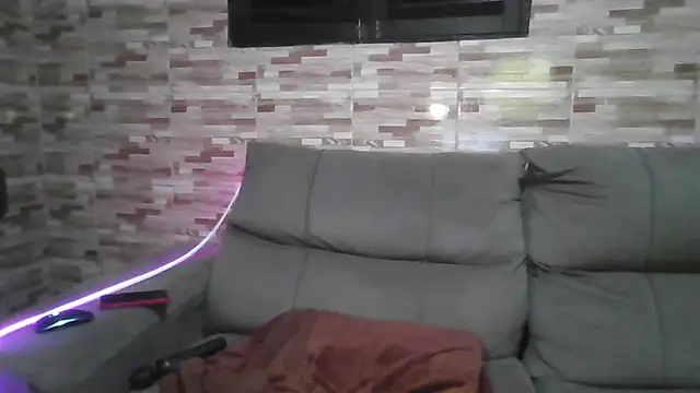 MinaBoss online show from July 11, 8:33 pm