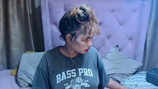 AFRICANGODDESSXXX online show from February 15, 9:55 pm