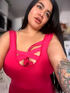 Insane Issa online show from December 6, 4:38 pm