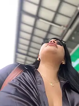 Insane Issa online show from March 13, 6:45 pm