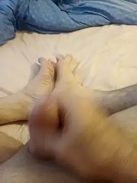 Hardapple01 online show from November 16, 5:57 am