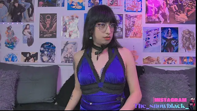 snowblack  online show from February 24, 2:26 pm