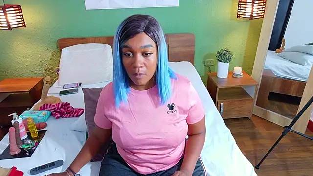 Snapshot of dannaahbrown chatting on October 3, 8:06 pm dannaahbrown online show from October 3, 8:06 pm