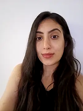 Snapshot of MIYESSI chatting on February 7, 10:02 pm MIYESSI online show from February 7, 10:02 pm