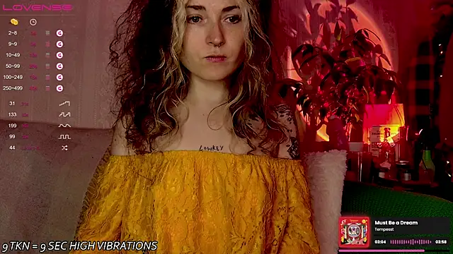 IttyKitty online show from September 16, 9:38 pm